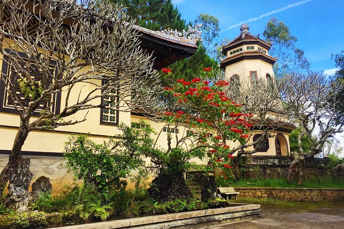 pagode Dalat Linh Son tu